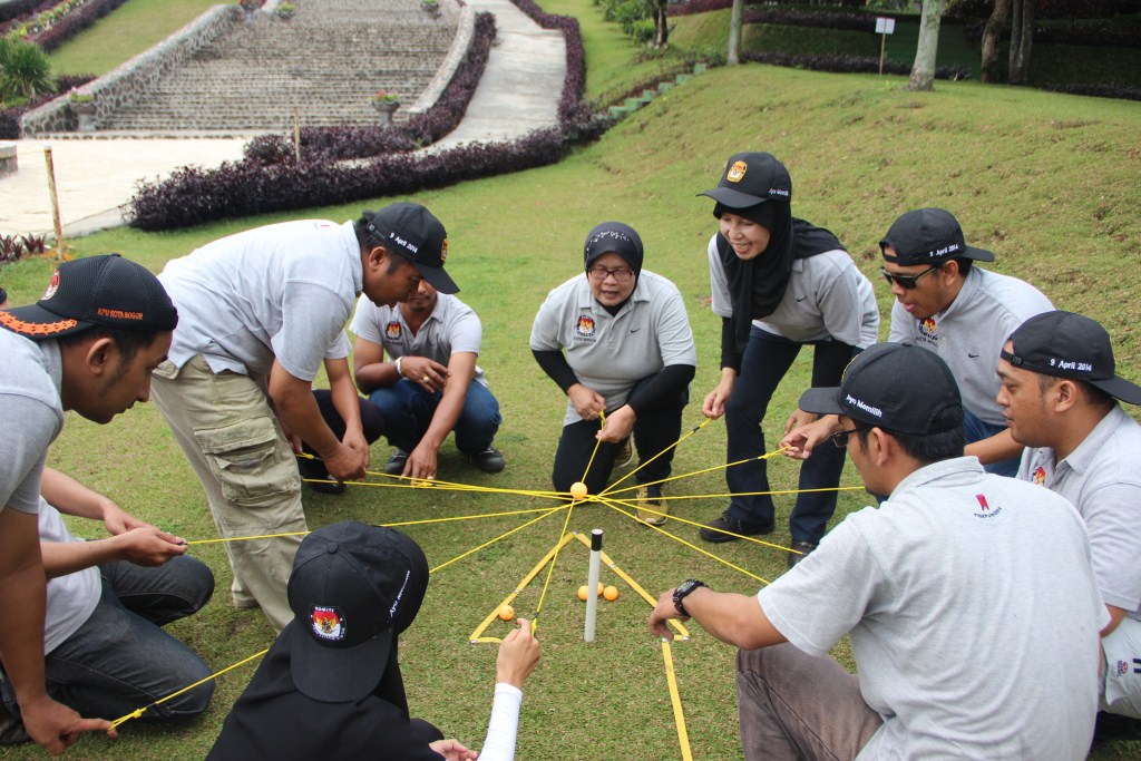 PENGUATAN KELEMBAGAAN SEKRETARIAT KPU KOTA BOGOR DALAM MENGHADAPI REFORMASI BIROKRASI